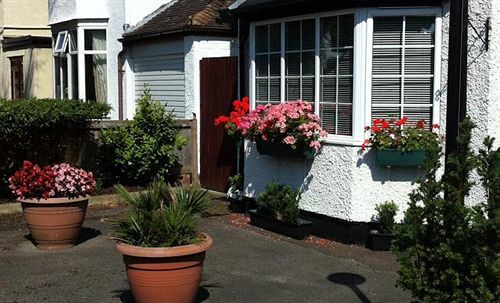 Balkan Lodge Oxford Exterior photo